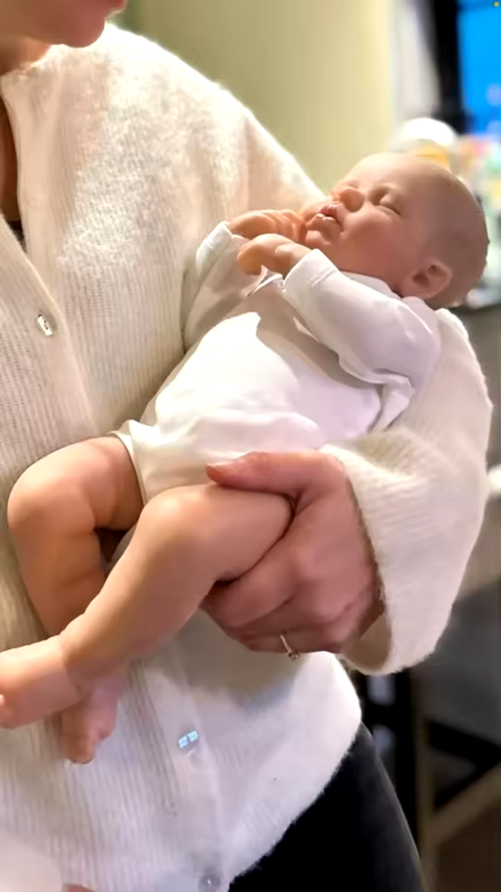Bebê Reborn Menino Davi - Silicone vinil realista recém-nascido