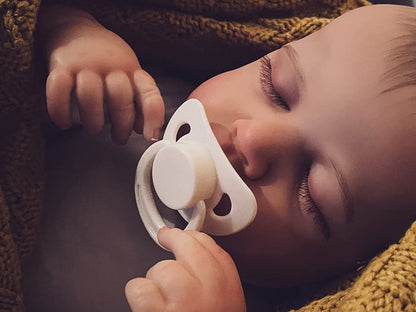 Bebê Reborn Menino Recém-nascido Arthur - Silicone realista