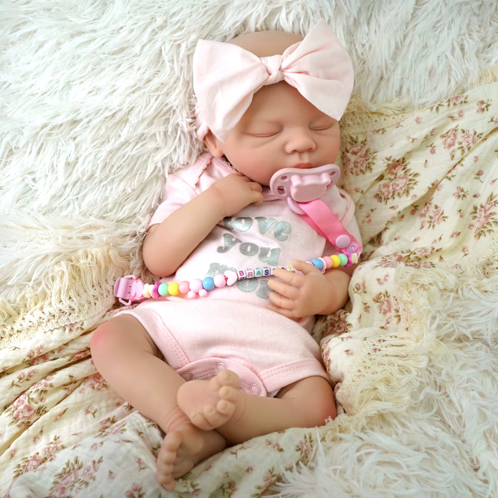 Boneca Bebê Reborn Menina em Silicone Sólido – Pode Tomar Banho