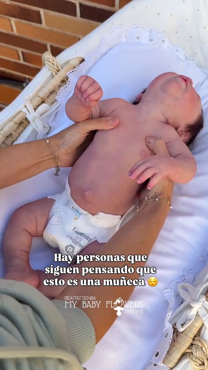 Bebe reborn menino