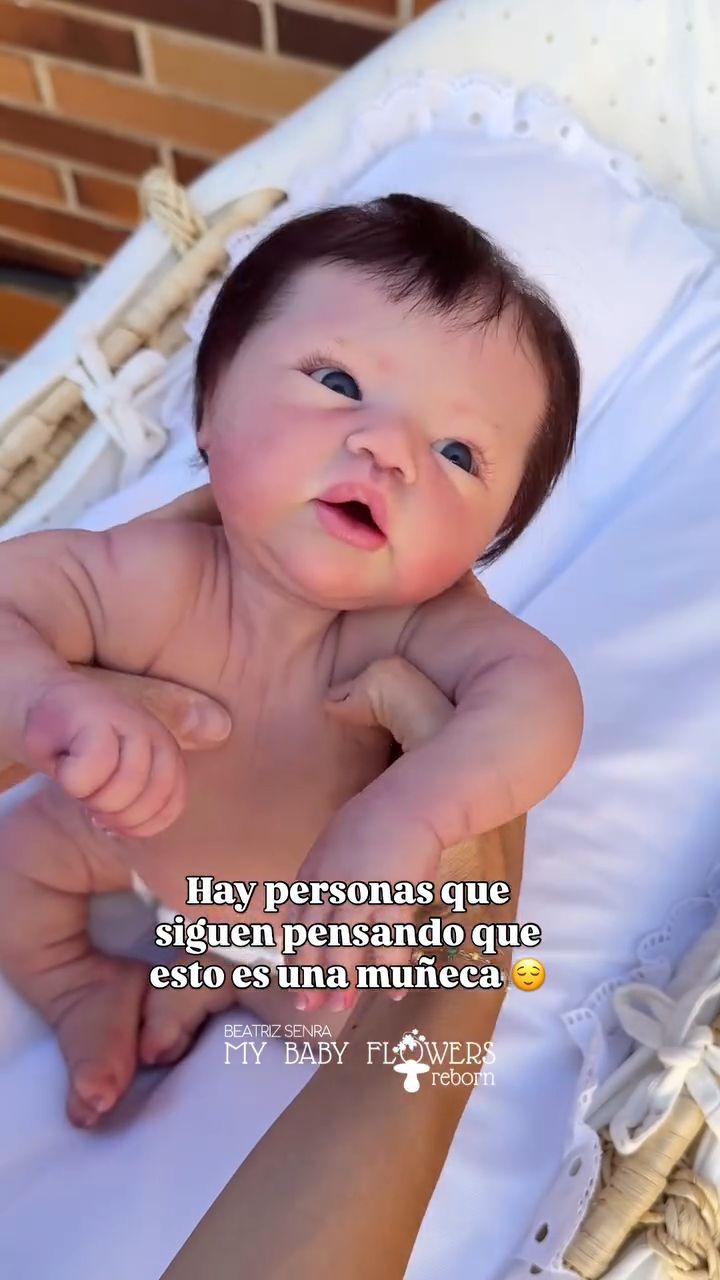Bebe reborn menino
