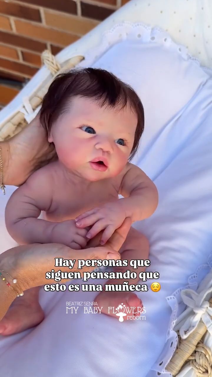 Bebe reborn menino