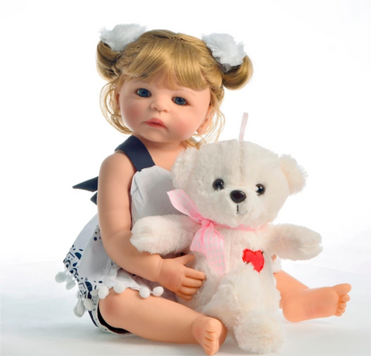Bebê Reborn Linda Menina Lívia de Silicone Vinil Macio + Urcinho de presente